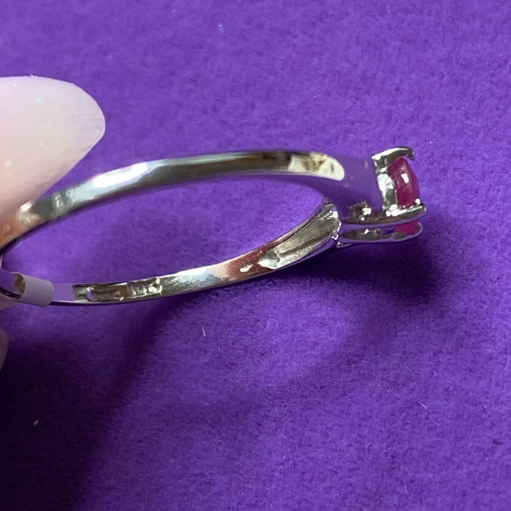 💛 10k White Gold Ruby Ring NEW - Picture 3 of 8